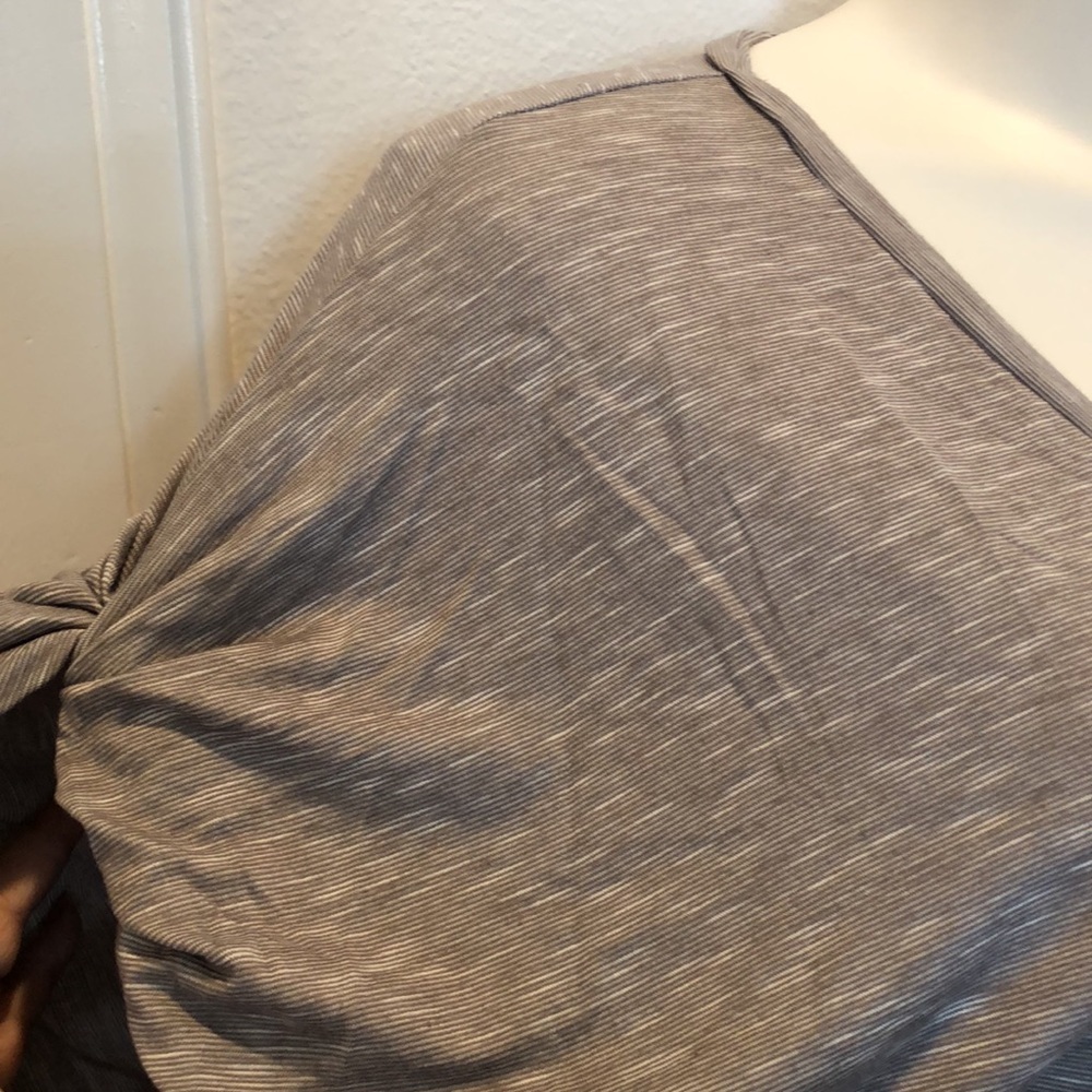 DONATED!!!! MSSP MAXX STUDIO TOP sz XL - Picture 4 of 8